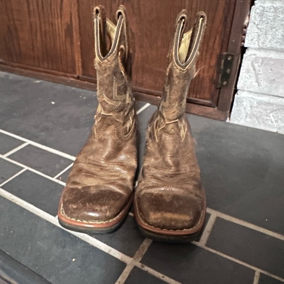 Cowboy boots - Picture 4 of 5